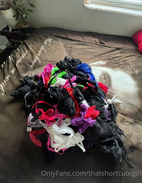 thatshortcutegirl model nude image