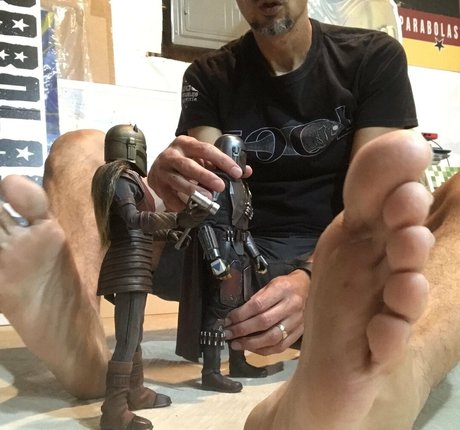 barefeeticus adult actress photo