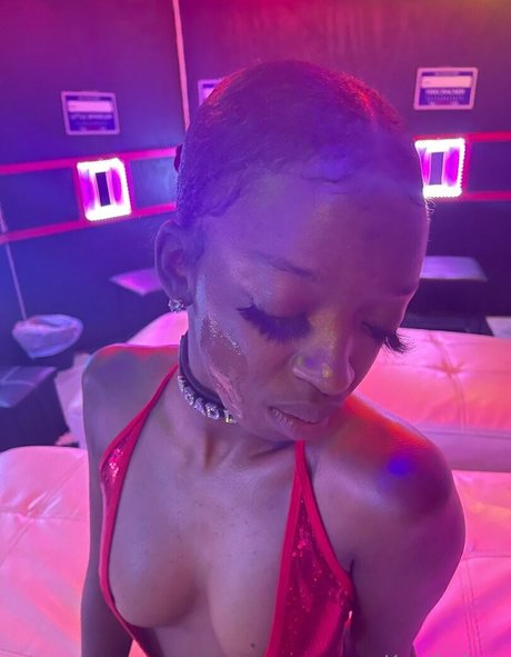 kaethebratdoll pornstar nude img