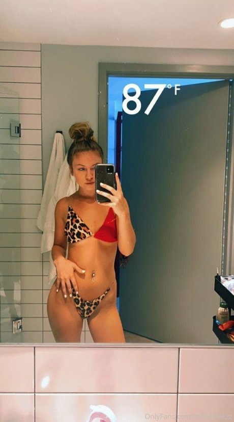 rosycheekzz model perfect pictures