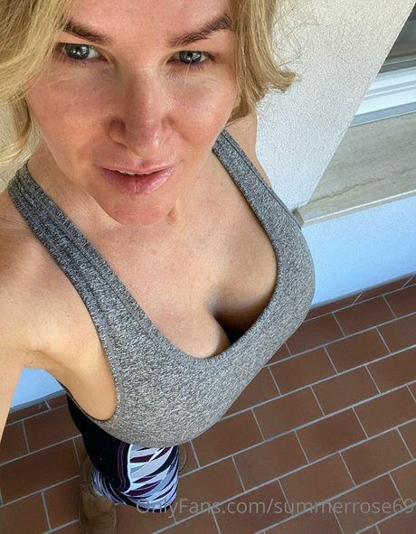 summerrose69 model best picture