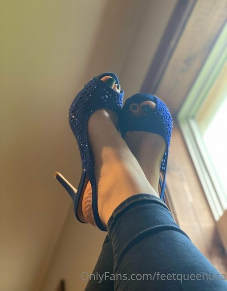 clovers photos pretty actress pictures