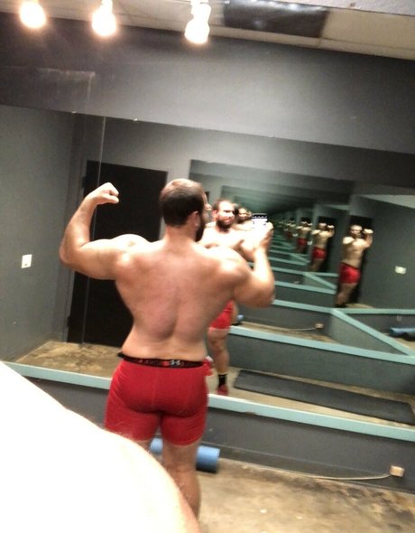 beefybull pornographic model gallery