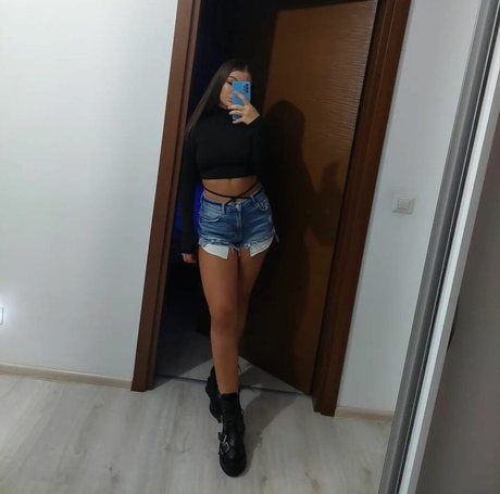 roxanasilvanasandu pornstar high quality gallery