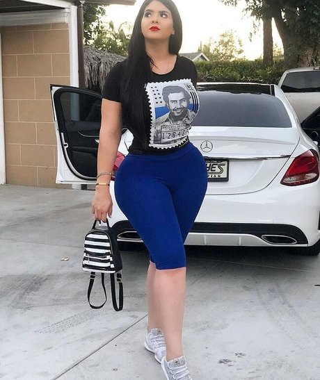 Graciela Montes model adult photo