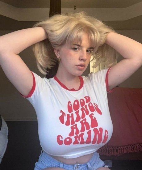 Xohalz444 hot star photo