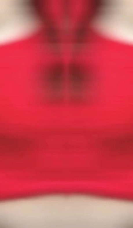 Svinka pretty actress photo