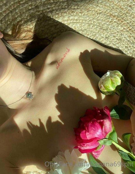 banana69split art actress photos