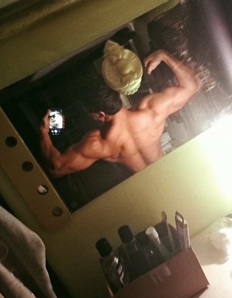 andrewad nice actress galleries