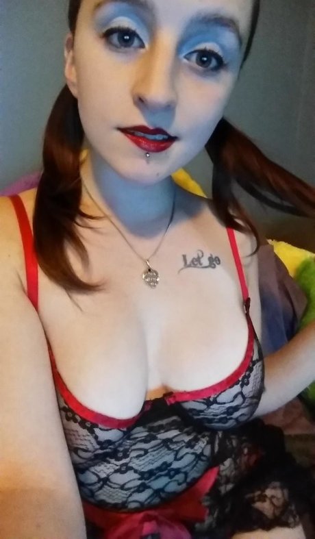 SomeDrunkBish perfect pornstar picture