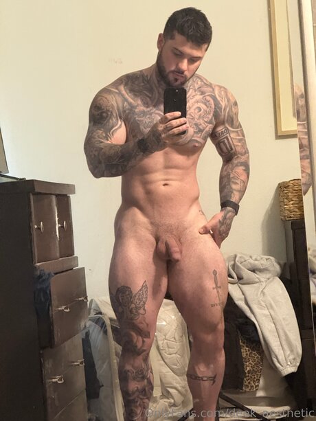 deek aesthetic naked actress pics