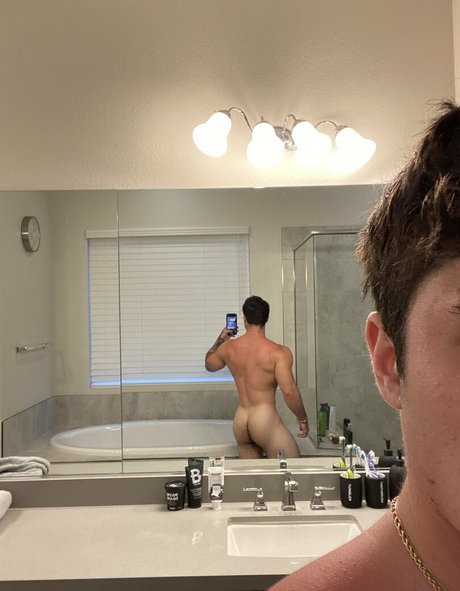 deek aesthetic pretty model picture