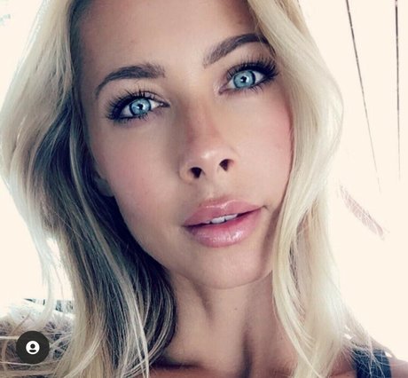 tranny onlyfans art nude image