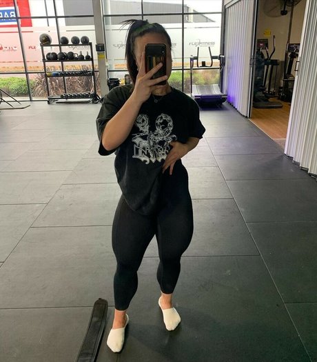 40 years old onlyfans free porn images