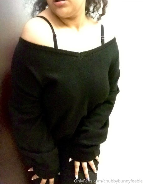 chubbybunnyfeabie model image