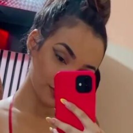 skinny blonde milf onlyfans hd images