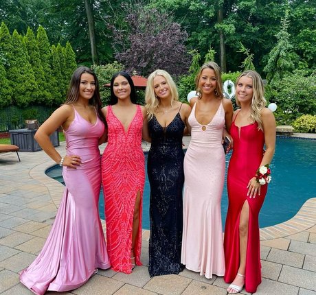 Ashley Hackel exclusive star image