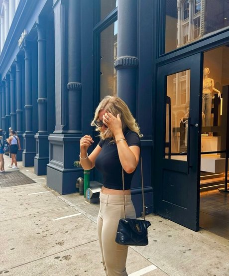 Ashley Hackel Quick photo