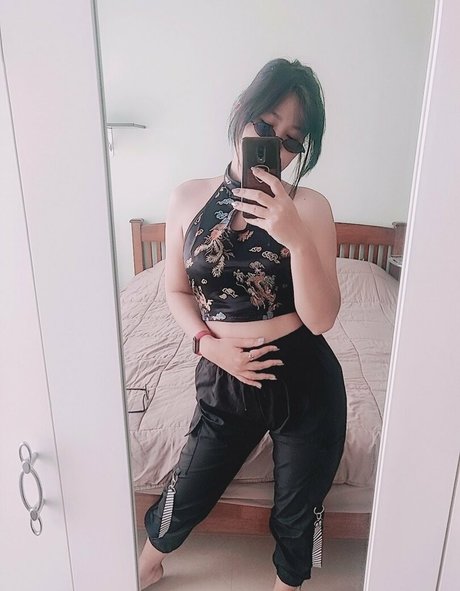 petite asian onlyfans nice images