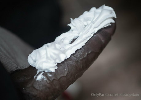 tsebonyvixen pornstar hd photo