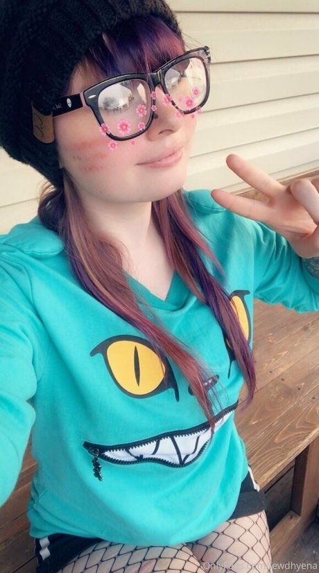 lewdhyena star xxx photo