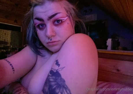 emmyhulder pornographic actress images