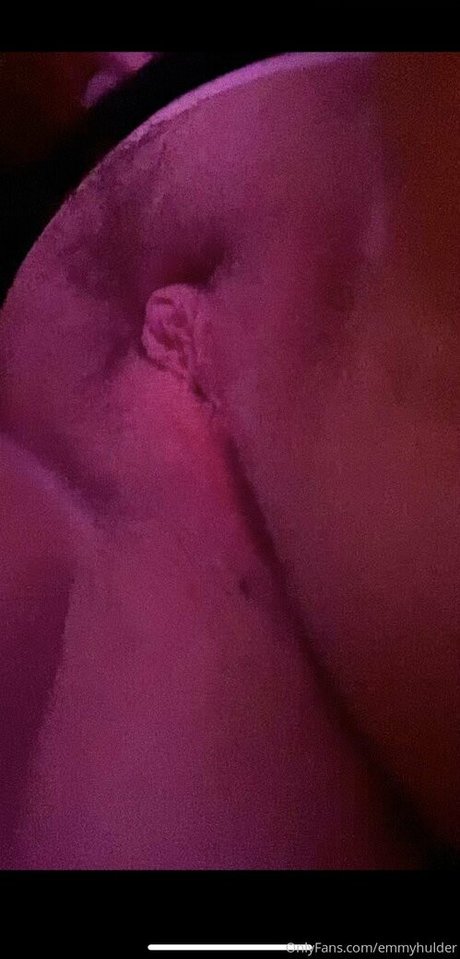 emmyhulder pornstar sexy photos