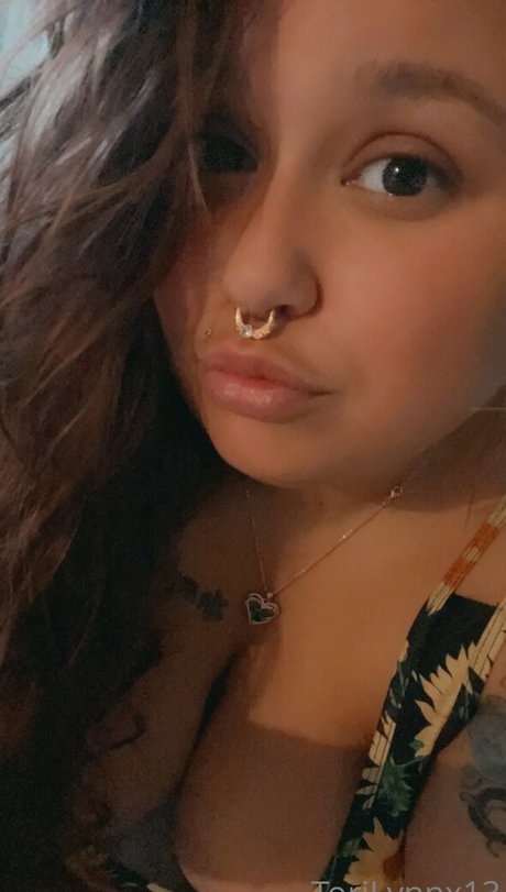 torilynnx13 hot actress gallery