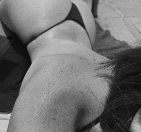 Andrezza Losso xxx pornstar img