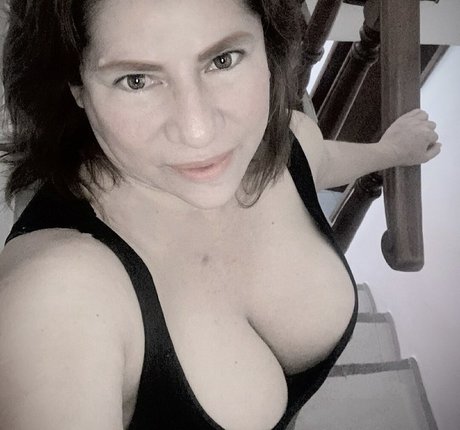 Normii model naked picture