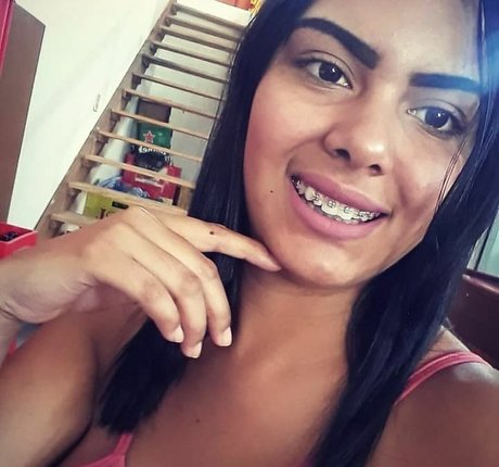 Evelim Alves nude star archive