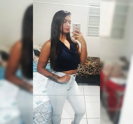 Evelim Alves star perfect images