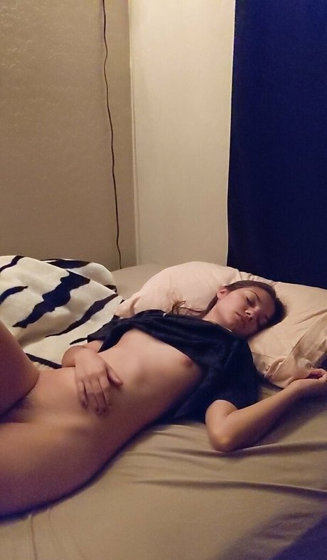 tealdottie model nude images