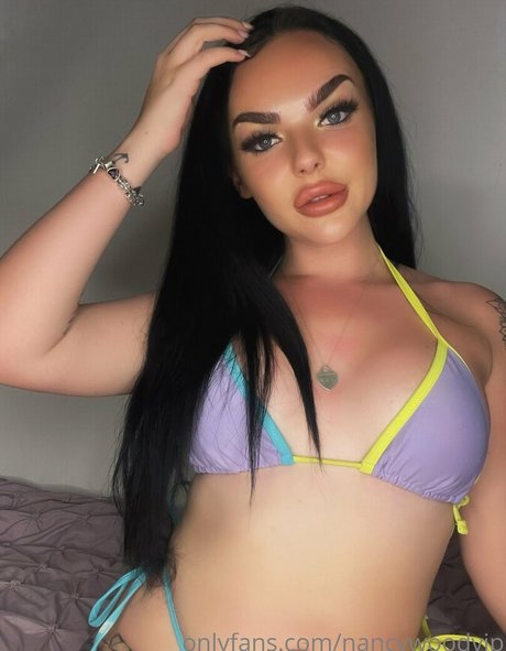 gym onlyfans pornographic pic