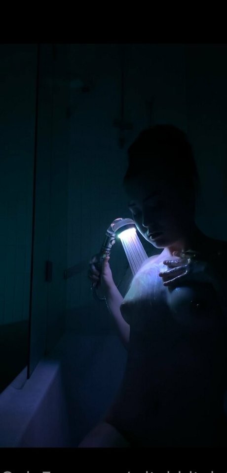 witchbitch47 exclusive actress photos