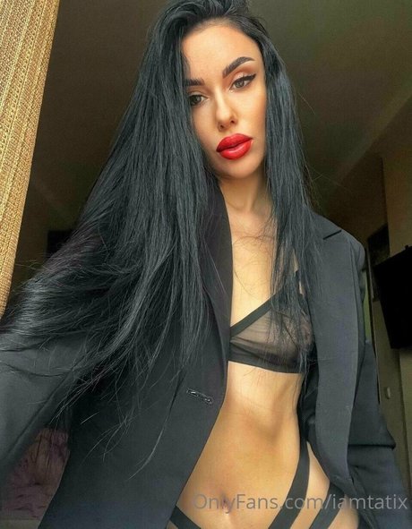 iamtatix naked actress archive