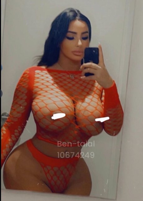 Anais Bragadias beautiful star pics