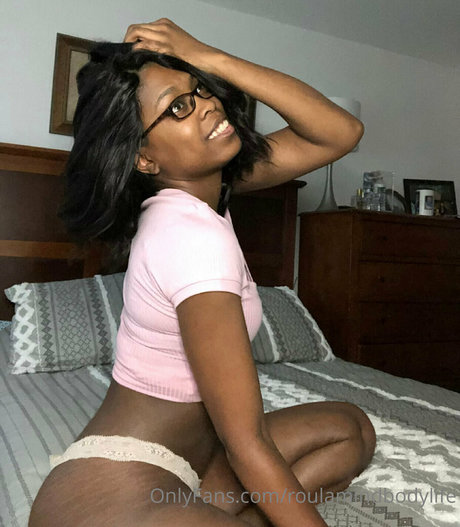 roulamindbodylife star sexy pic