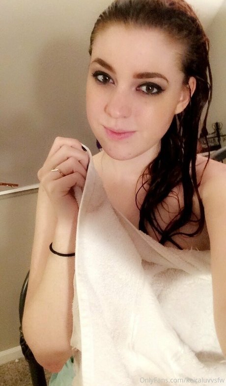 keiraluvvsfw naked actress galleries