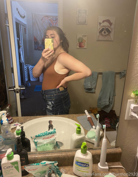 lharmon2920 model sexy images