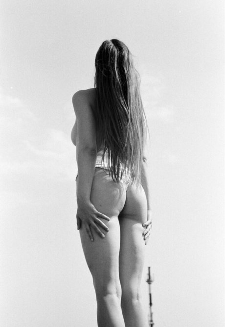 Kateryna Kaminska naked model photo