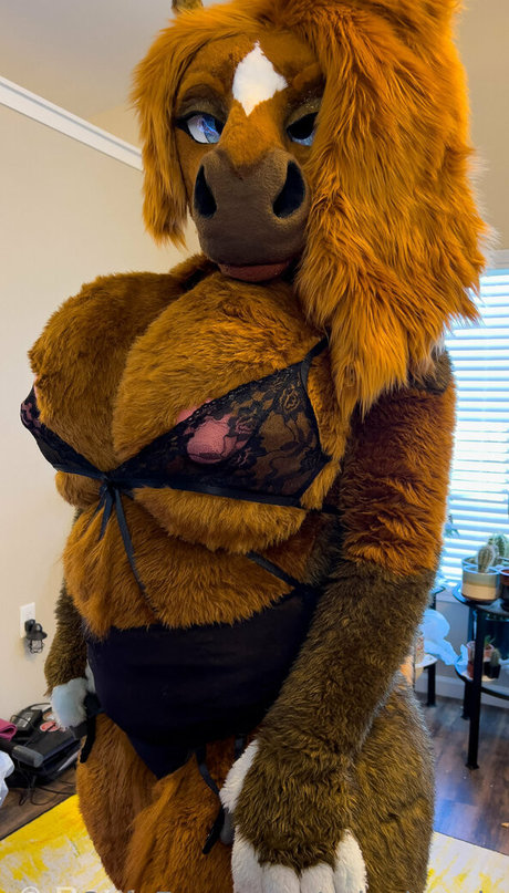 rain horsie nude model images