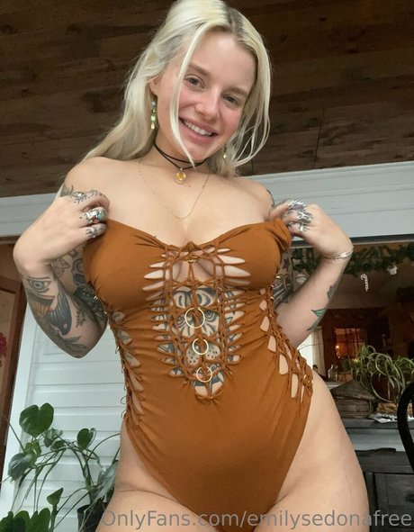 emilysedonafree model pictures