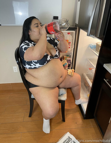 mochiibabii sex model photos