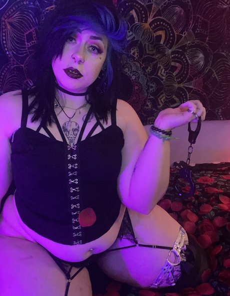 underground onlyfans pretty pic