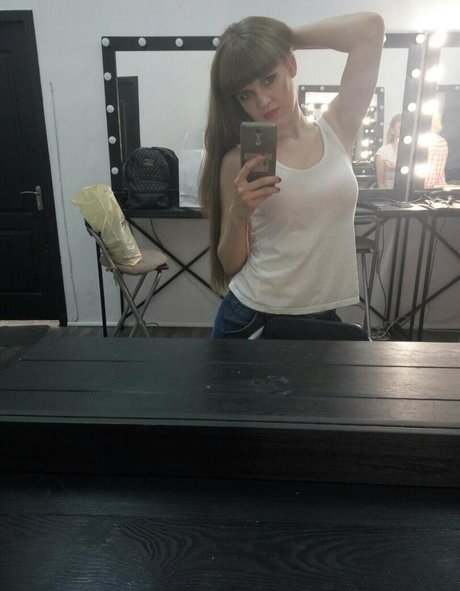 lilyapricot model pretty pic