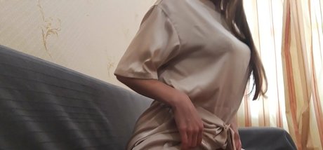 lilyapricot hot actress photos