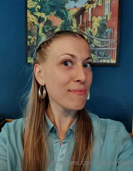 thearemmel star erotic images