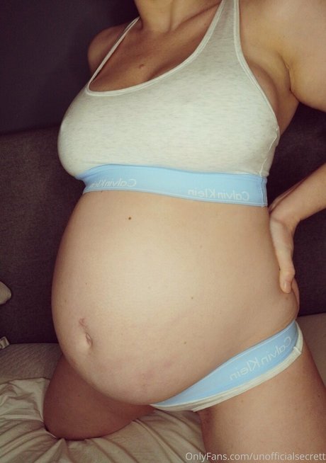 unofficialsecrett model pretty picture