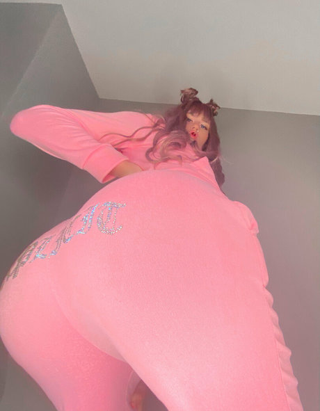 ts lez nudes actress galleries